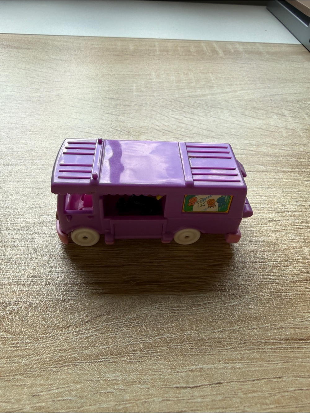 1994 Polly Pocket Stable on the go - vintage